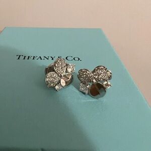 Tiffany & Co. Paper Flowers Cluster Stud Earrings Platinum and Diamonds